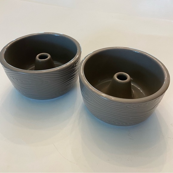 TEMPTATIONS Woodland Taupe Mini Bundt Pans, Set of 2 - Picture 3 of 9